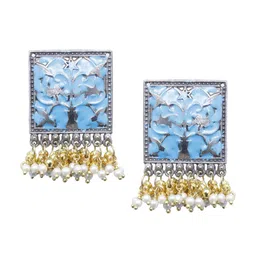 VAGHBHATT Silver Plated Square Studs Earrings image 5