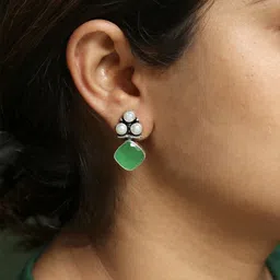 TEEJH Silver-Toned & Green Contemporary Drop Earrings image 4