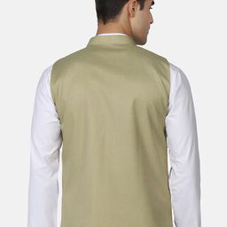 TAHVO Men White Kurta With Pyjamas With Nehru Jacket image 4