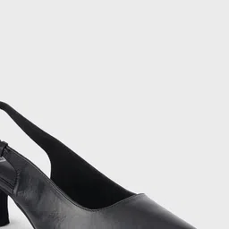20Dresses Textured Pointed Toe Kitten Heeled Pumps image 5