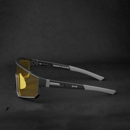 OKNO Unisex Rectangle Sunglasses with Polarised Lens OKRykerFKC2 image 5