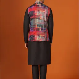 KISAH Men Black Regular Kurta With Trouser & Printed Nehru Jacket image 4