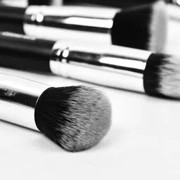 COSMO HUB Upper Class 10 Pieces Premium Quality Make Up Brush Set - Black image 5