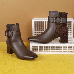 31-716 Boots For Women-image-7
