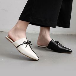 Shoetopia Girls Colourblocked Mules with Bows-17