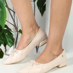 ELLE Bow Detail Pointed Toe Block Heel Pumps-28