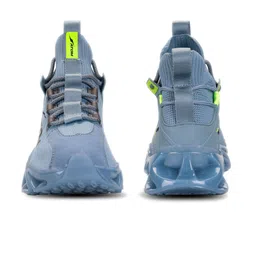 Atom Men Textured Lace Up Sneakers image 3