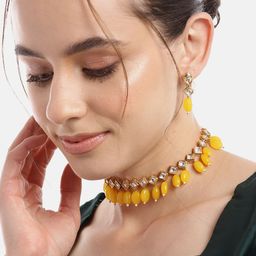 Anouk Women Gold-Plated Kundan Studded Choker Necklace with Earrings-14