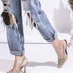 JM Looks Party Kitten Heels with Buckle-58