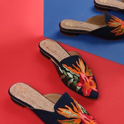 Rocia Women Pointed Toe Mules Flats-image-11