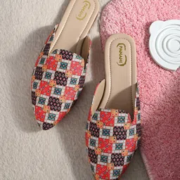 PANAHI Printed Pointed Toe Mules-picture-21