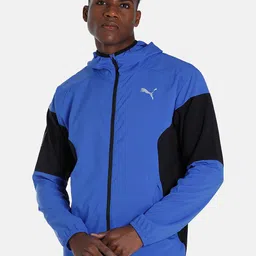 Puma Men RUN LIGHTWEIGHT Colourblocked Hooded Sports Sustainable Jacket-14
