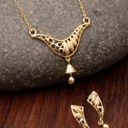 Kennice Gold-Plated Necklace with Earrings-13