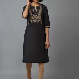 W Women Black Yoke Design Keyhole Neck Flared Sleeves Kurta-image-91