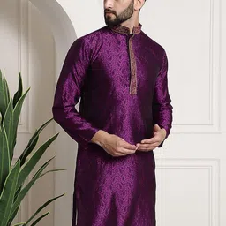 ROYAL KURTA Paisley Woven Design Mandarin Collar Jacqaurd Silk Straight Kurta-image-35