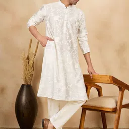 House of Pataudi Floral Embroidered Thread Work Mandarin Collar Straight Kurta-picture-27
