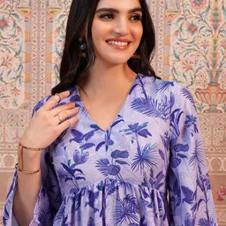 Vishudh Lavender Floral Printed A-Line Kurta-12