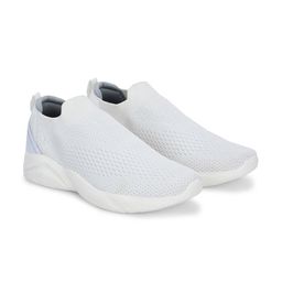 HRX by Hrithik Roshan Men Mesh Walking Shoes image 3