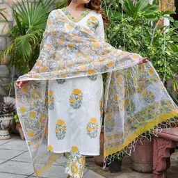 KALINI Women Ethnic Motifs Printed Regular Kurta with Trousers & With Dupatta-30