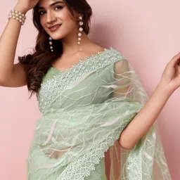 VAIRAGEE Embellished Sequinned Net Saree-18