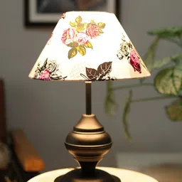 Homesake Black & White Floral Printed Table Lamp With Metal Base-5