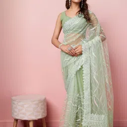 VAIRAGEE Embellished Sequinned Net Saree image 4