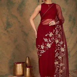 Sangria Sequinned Detailed Net Saree-31