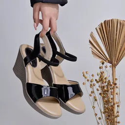 Shoetopia Girls Open Toe Wedge Heels-8