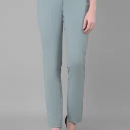 Crimsoune Club Women Original Slim Fit Mid-Rise Trouser-picture-27