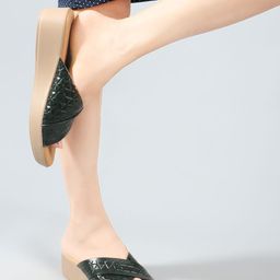 TRASE Textured Open Toe Wedge Heels image 3