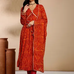 Anouk Maroon Leheriya Printed V-Neck Gotta Patti Kurta with Trousers & Dupatta-46