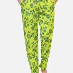 FABNEST Women Green Floral Printed Pleated Peg Trousers-image-11