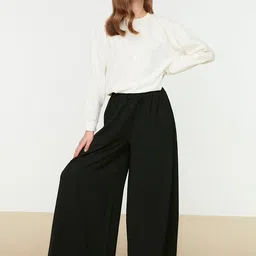 Trendyol Women Black Loose Fit Trousers-image-31