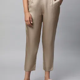 AURELIA Women Mid-Rise Plain Regular Cropped Trousers-image-6