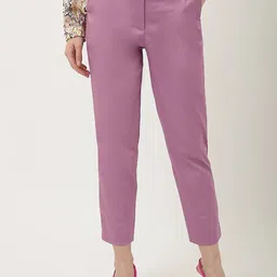 Marks & Spencer Women Tapered Fit High-Rise Cropped Trouser-image-3