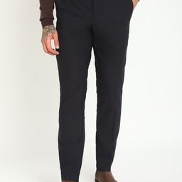 GUESS Men Flat-Front Plain Mid-Rise Chino Trousers-picture-50