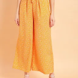 MINT STREET Women Floral Printed Mid Rise Plain Parallel Trousers-image-93