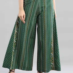 AURELIA Women Green Printed Pleated Trousers-image-74