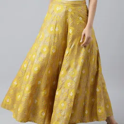 W Women Yellow Ethnic Motifs Printed Loose Fit Pleated Trousers-image-40