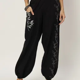9rasa Women High-Rise Loose Fit Relaxed Joggers Trousers-image-52