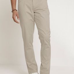 Andamen Men Ultra Pleated Mid-Rise Cotton Chinos Trousers-image-124