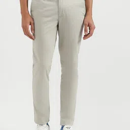 United Colors of Benetton Men Slim Fit Trousers-picture-24