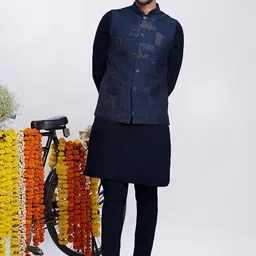 KISAH Men Sequinned Embroidered Regular Fit Kurta Jacket Trouser Set-10