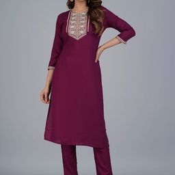 Mishree Collection Women Embroidered Regular Kurta with Trousers-picture-10