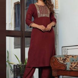 PNEHA Ethnic Motifs Embroidered Sequinned Kurta with Trousers-26