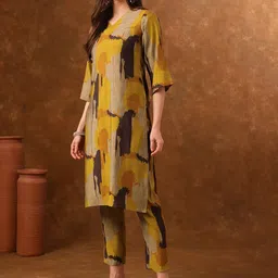 Anouk Abstract Printed Kurta with Trousers-29