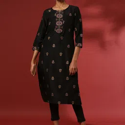Abhishti Fitted narrow stretch pants with slits image 3