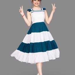 FASHION DREAM Colourblocked Tiered Fit & Flare Midi Dress-image-47