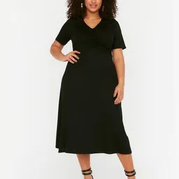 Trendyol Black A-Line Midi Dress-picture-42