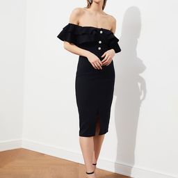 Trendyol Women Black Off-Shoulder Sheath Midi Dress-picture-43